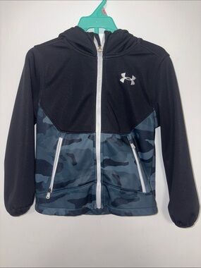 Under Armour Boy's Colorblock Camo Full-Zip Hoodie EUC - size 6